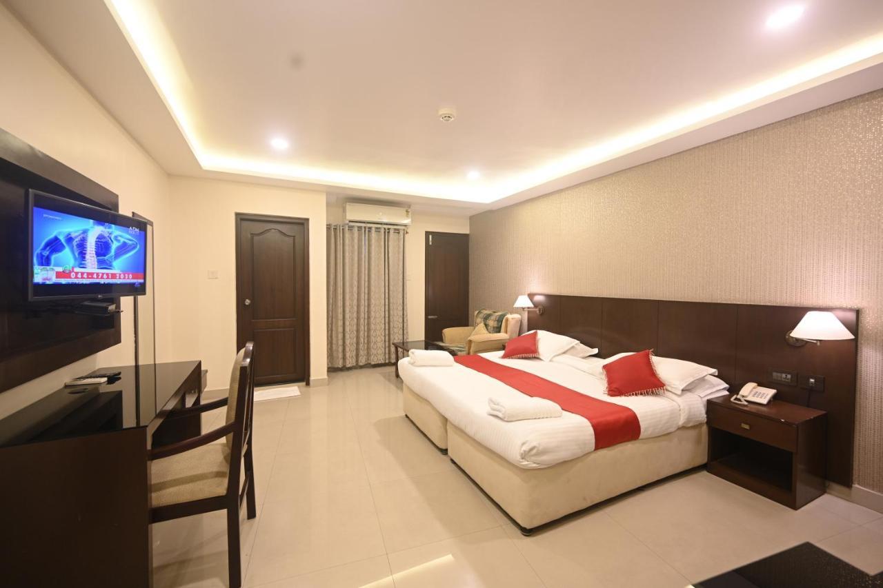 Hotel Bhagavath Gardens Chengannur Esterno foto